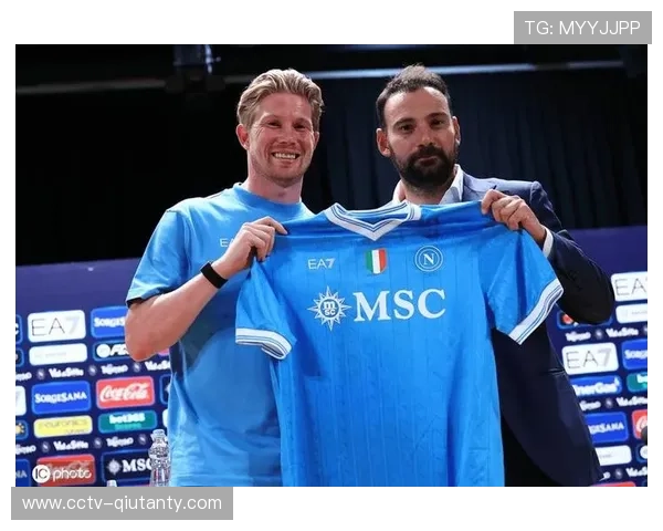 意甲前四激战正酣 那不勒斯凭微弱优势暂居榜首 意甲前四激战正酣 那不勒斯凭微弱优势暂居榜首